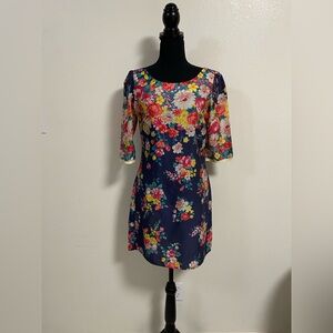 Farm Rio Dress Women’s Size Medium Navy Floral print Shift Dress